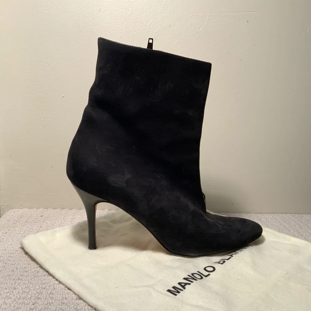 Manolo Blahnik Black Suede Bootie - Picture 3 of 6
